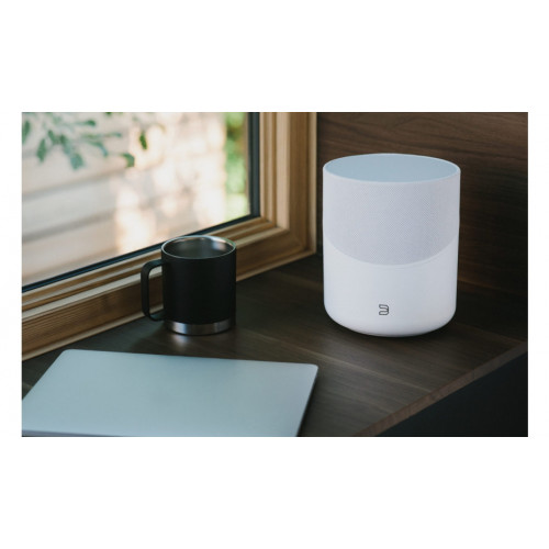 Bluesound PULSE M Compact Wireless Streaming Speaker White